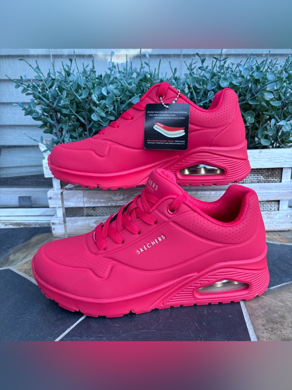 Skechers Uno Night Light Red